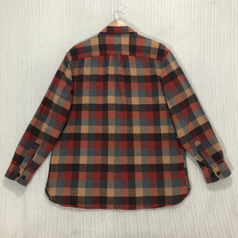 LLBean Traditional Fit Plaid Flannel Shirt Long Sleeve Button Up Men L REG - Picture 6 of 8